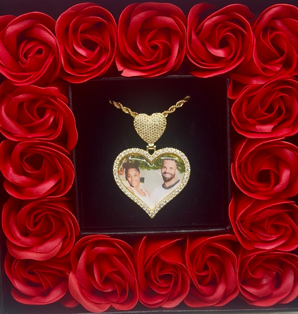 Valentines Day Special Heart Photo Pendant Forever Rose Box