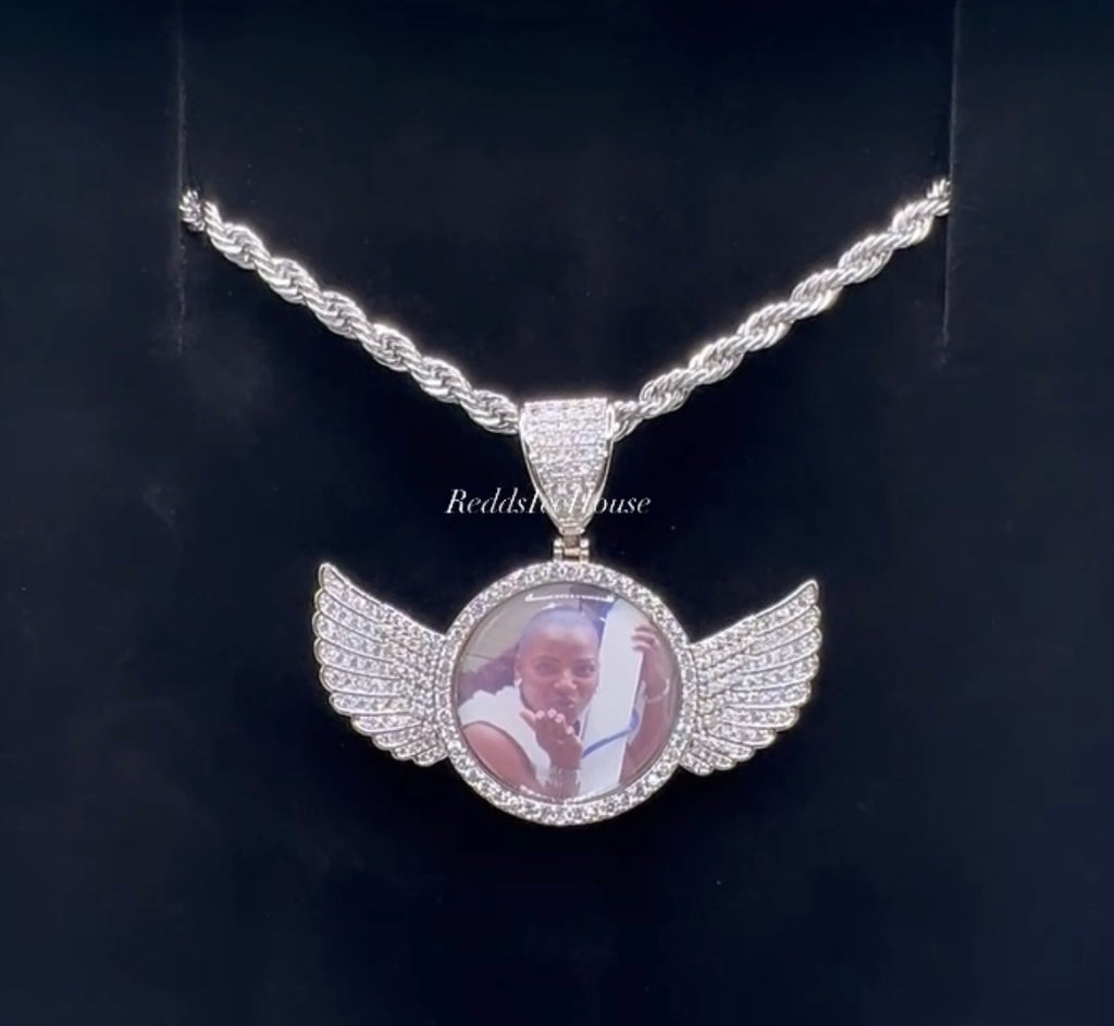 Wing High Quality 14k Gold Photo Necklace/Non Tarnish Hypoallergenic