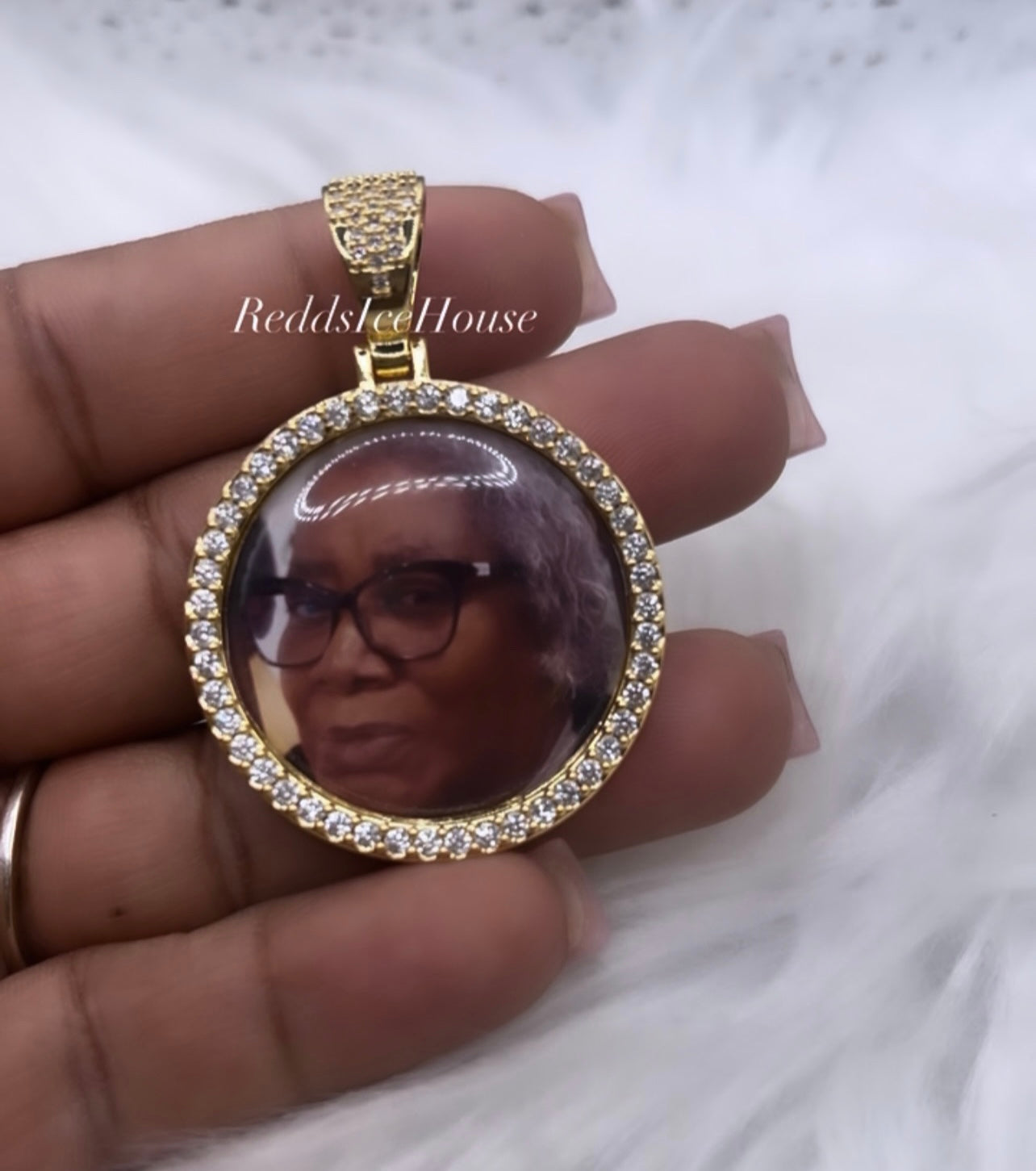 High Quality 14k Gold Photo Necklace/Non Tarnish Hypoallergenic
