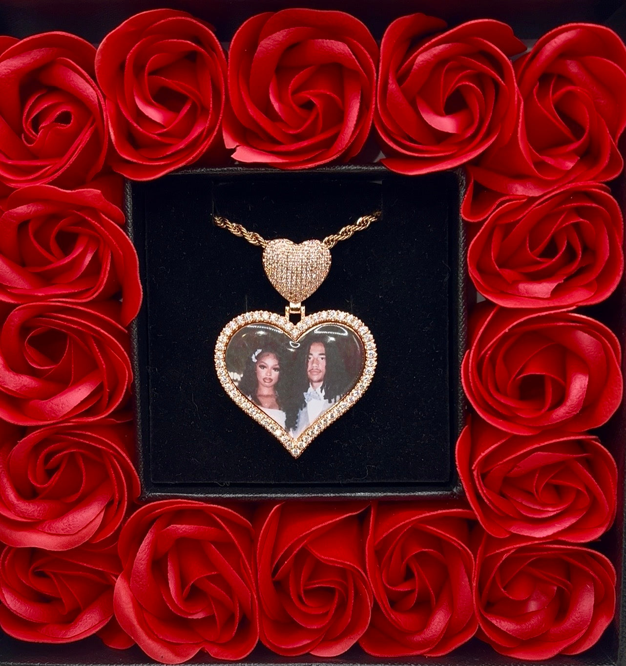 Valentines Day Special Heart Photo Pendant Forever Rose Box