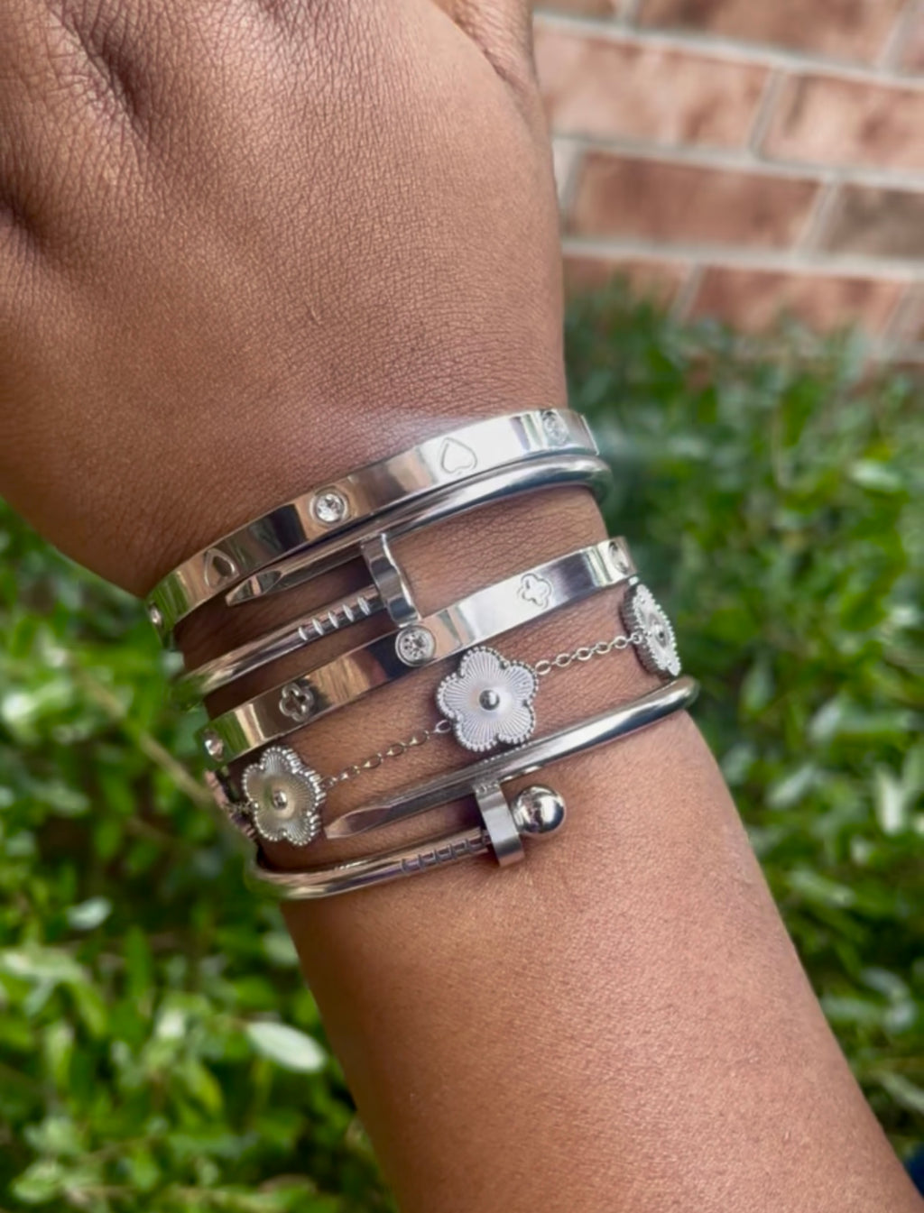 Waterproof/non tarnish Multi bracelet Set of 5